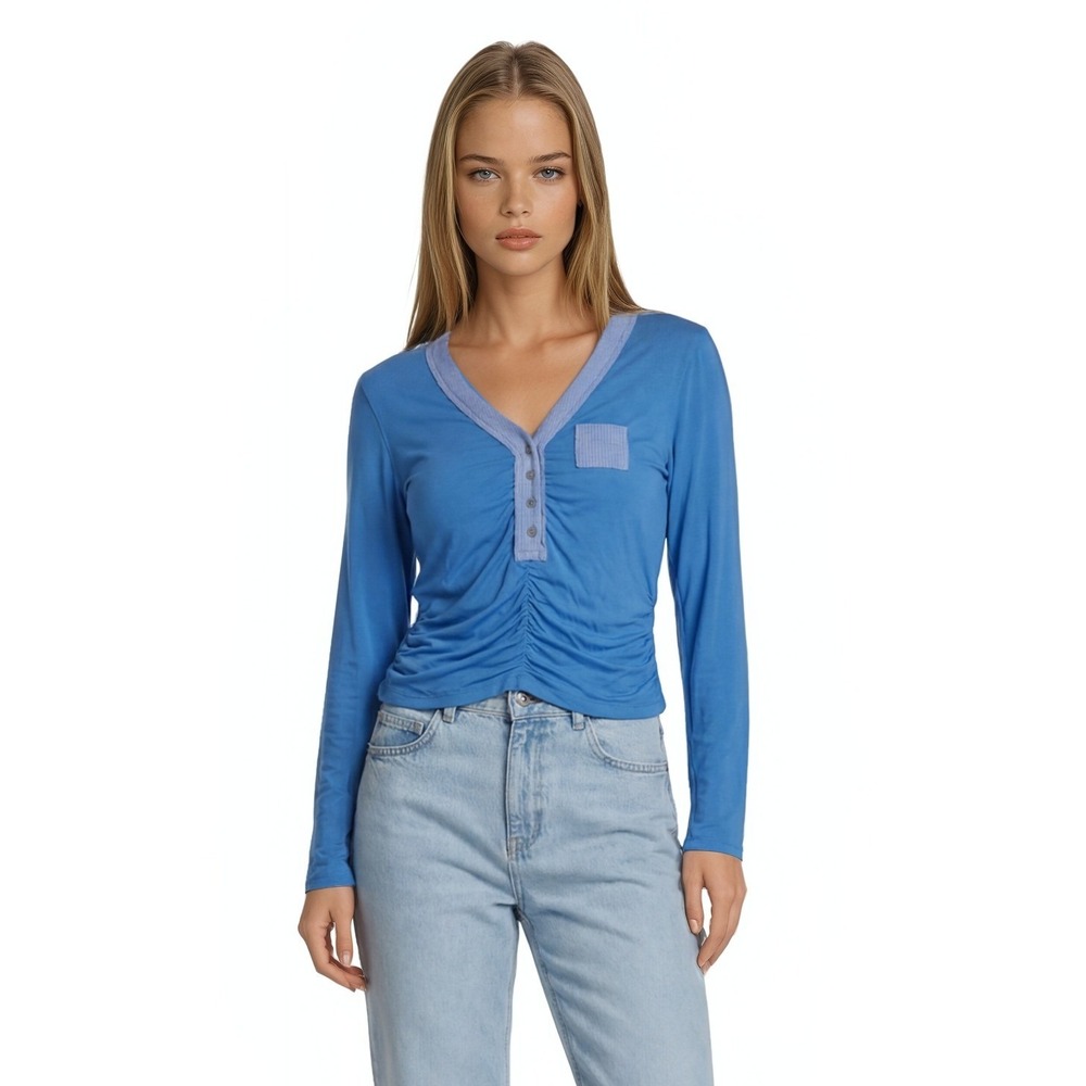 POL Womens Size Medium Blue Ruched‎ V-Neck Henley Top Contrast Trim